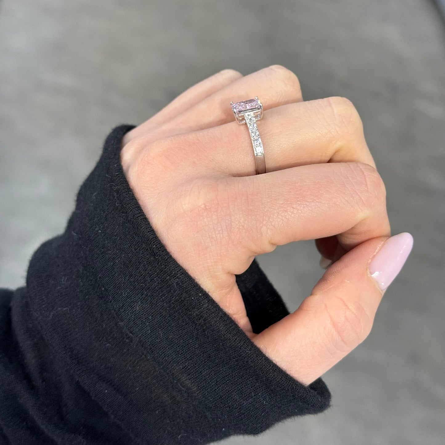 Anello taglio Smeraldo Pink