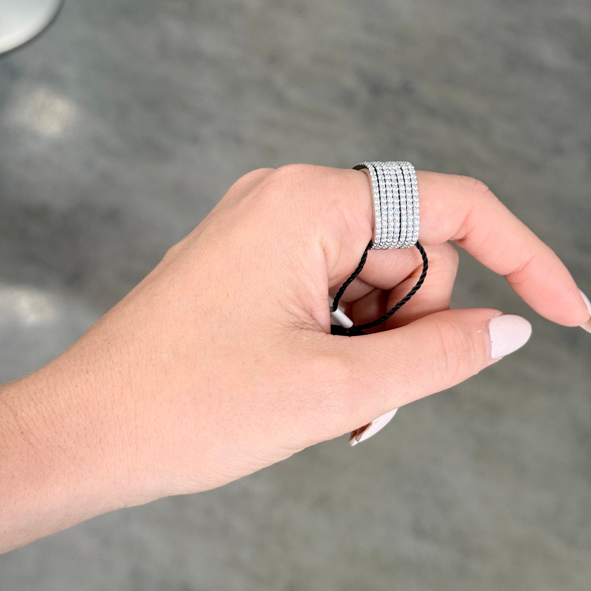 Anello 7 rings – Gioielleria Baiardi Novara – foto 3