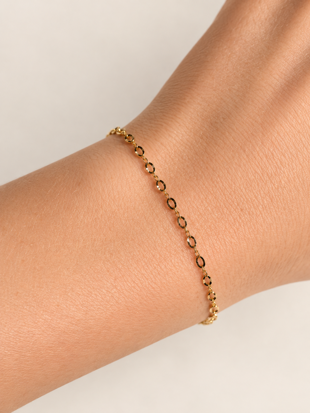 Bracciale saldato Luce Medium – Acciaio Gold