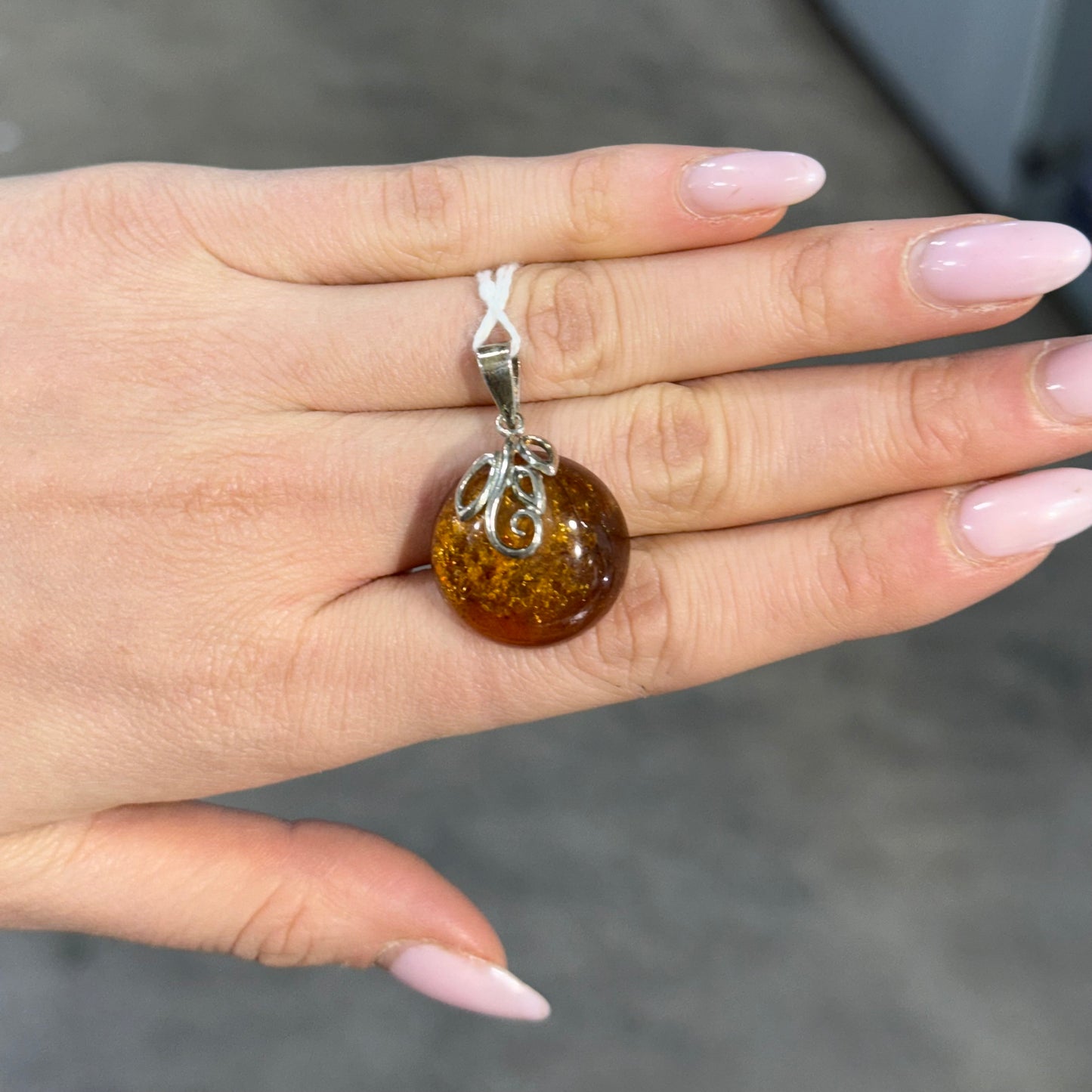 Ciondolo in Argento 925 e Ambra Naturale Tonda