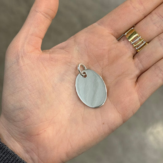 CIONDOLO OVALE personalizzabile