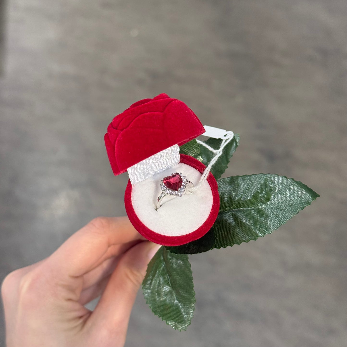 Anello red heart collezione Rose 9/12
