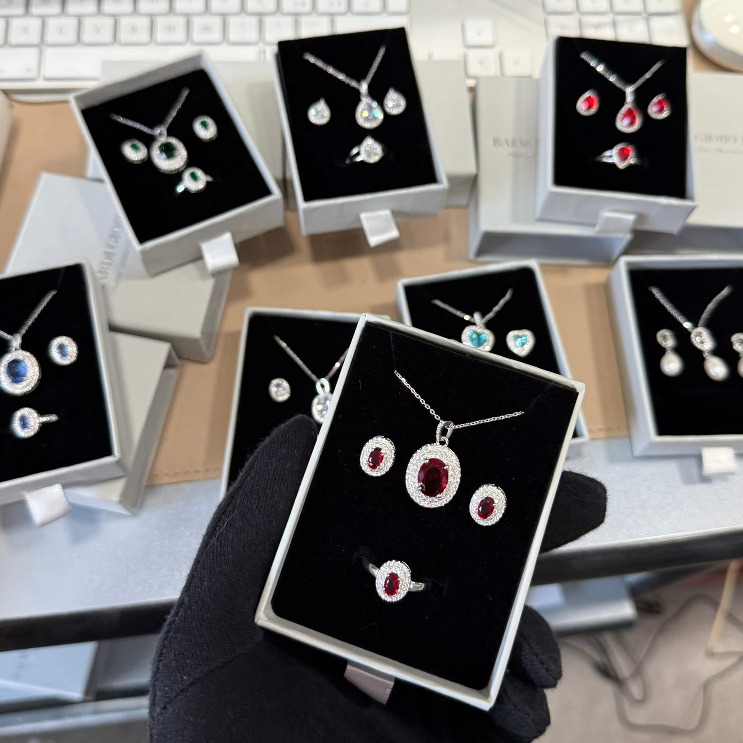 Timeless shine - Luxury silver set