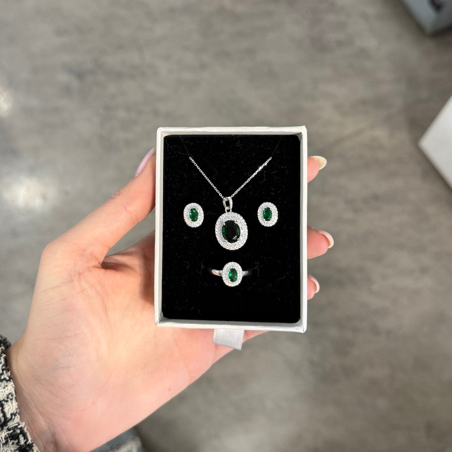 Timeless shine - Luxury silver set