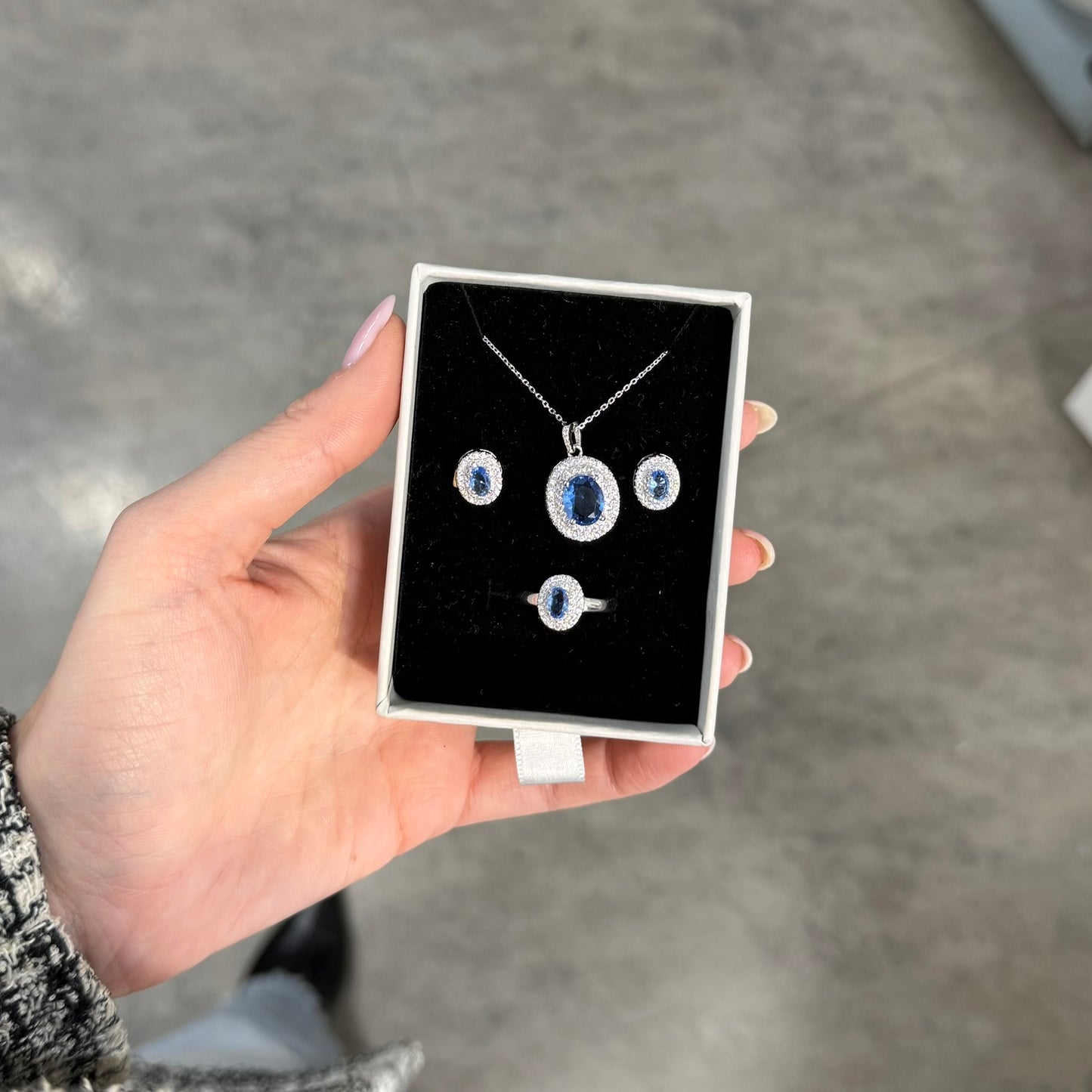 Timeless shine - Luxury silver set