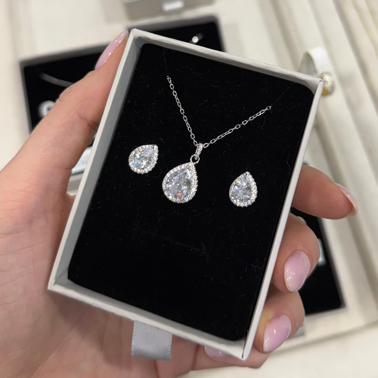 Timeless shine - Luxury silver set