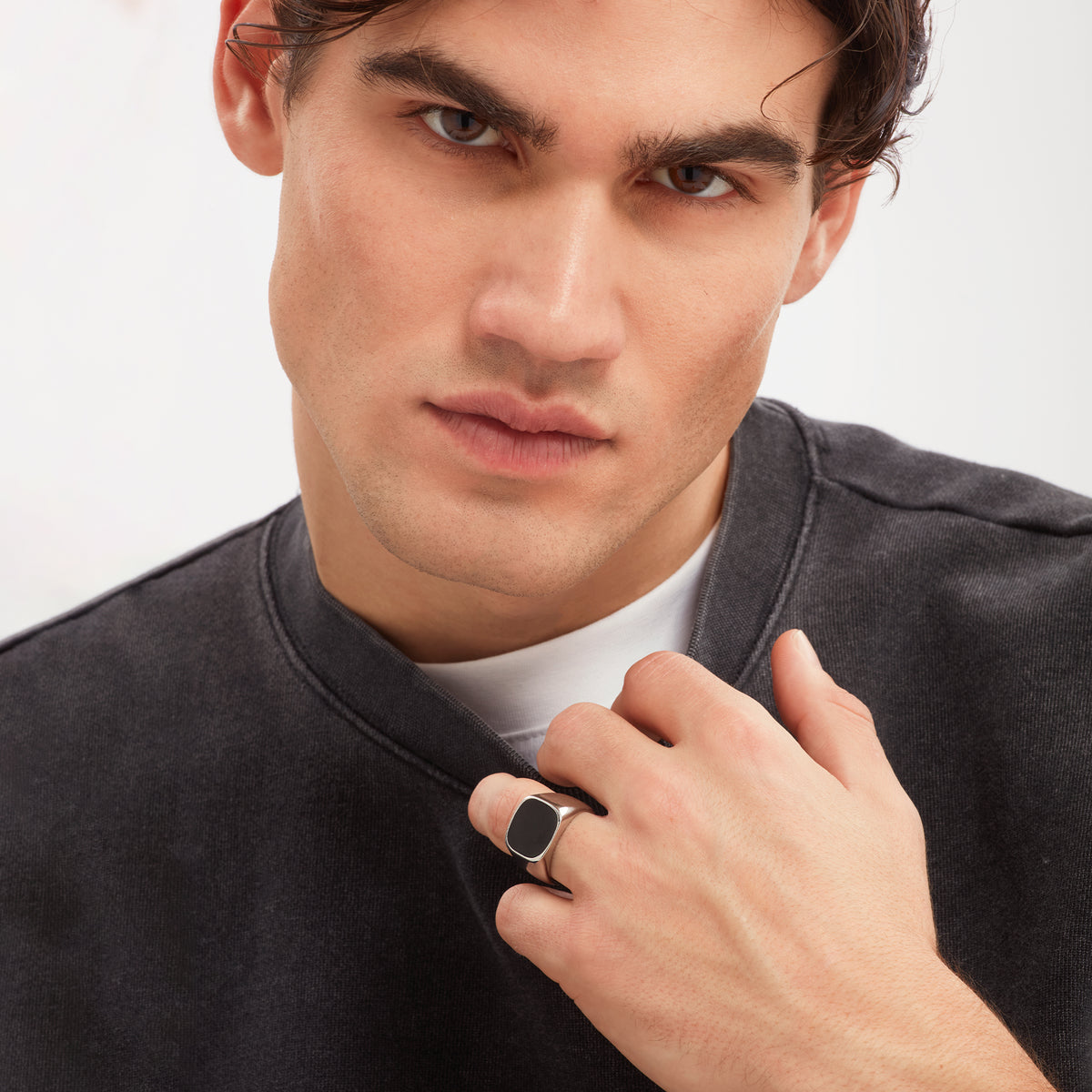 Anello Breil Emblems uomo acciaio nero