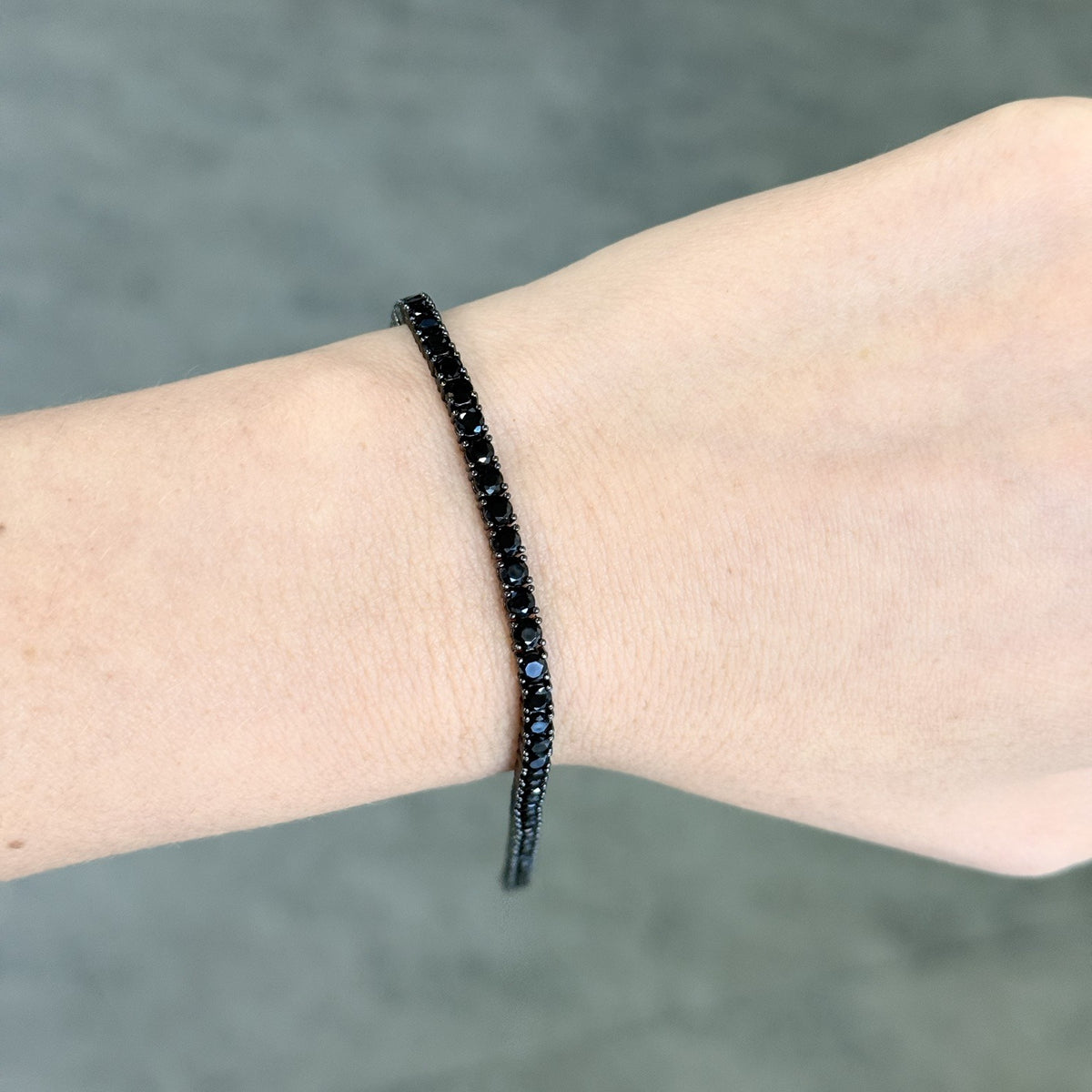 Bracciale tennis argento 925 rodiato nero con zirconi neri