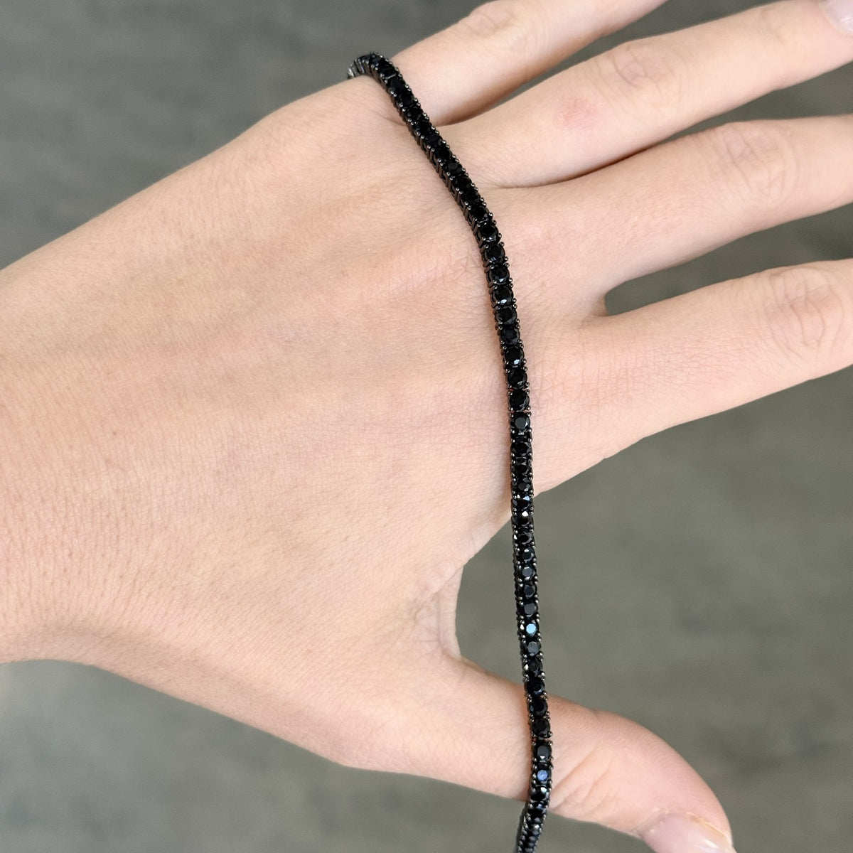 Bracciale tennis argento 925 rodiato nero con zirconi neri